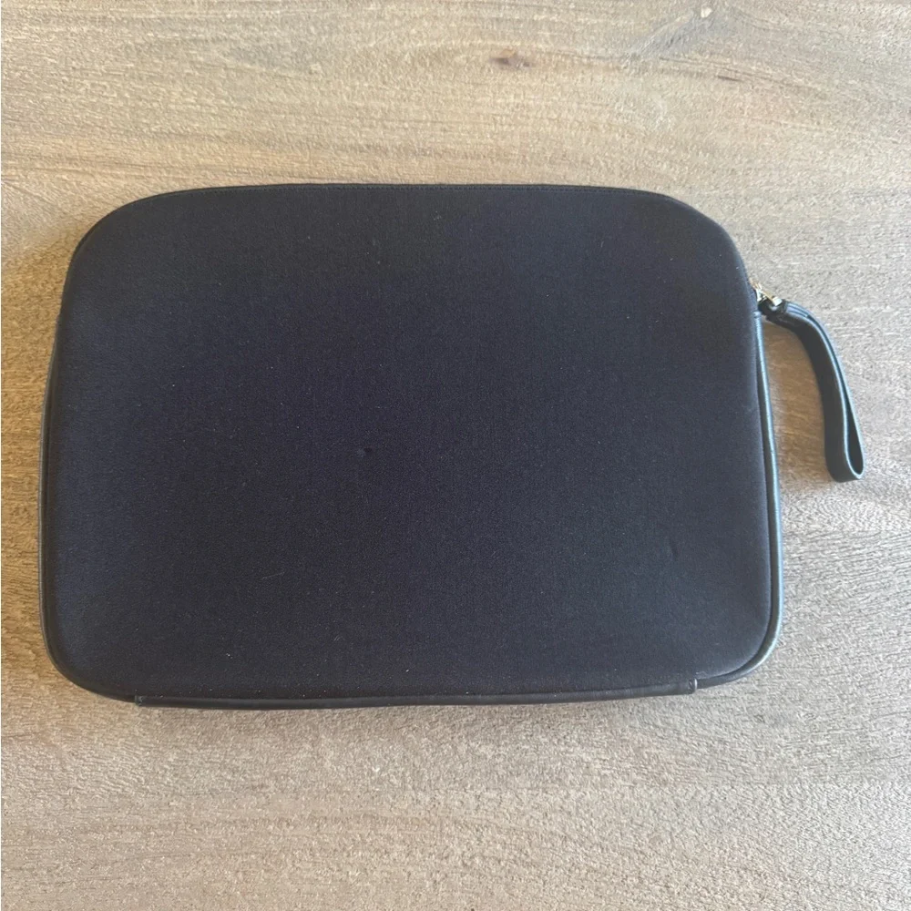 Tumi Black Neoprene Ipad Zippered Storage Case with Leather Tumi Logo